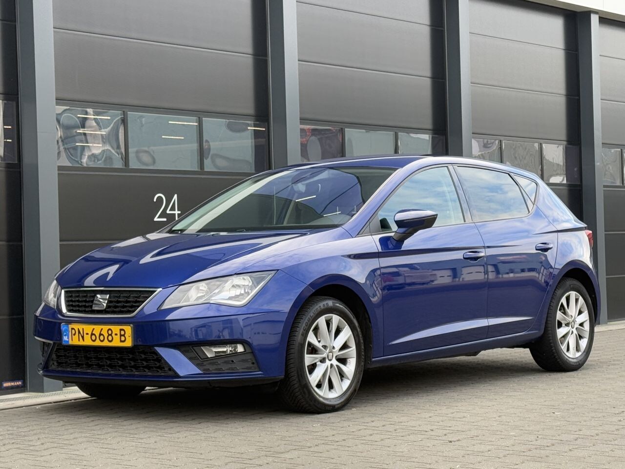 Seat Leon - 1.6 TDI Navi Clima EURO-6 - AutoWereld.nl