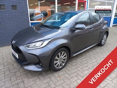 Toyota Yaris - Active 1.5 VVT-I 5-DRS AIRCO CAMERA APPLE/ANDROID