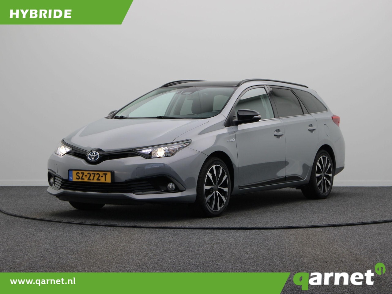 Toyota Auris Touring Sports - 1.8 Hybrid Energy Plus | Achteruitrijcamera | Navigatie | Climate Control | Cruise Control - AutoWereld.nl