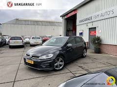 Volkswagen Golf - R-Line