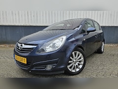 Opel Corsa - 1.4-16V Cosmo vol automaat