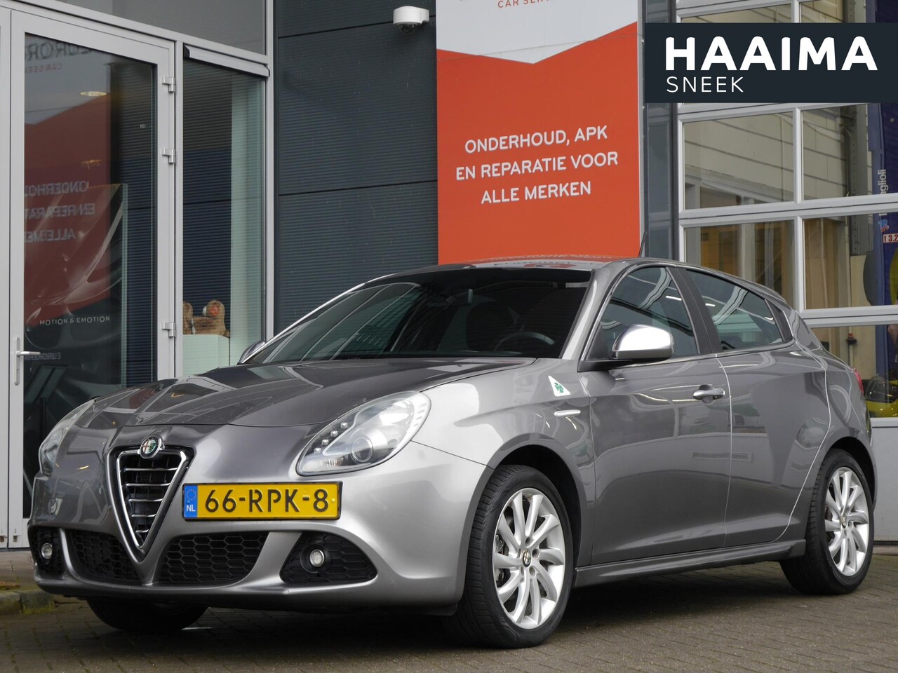 Alfa Romeo Giulietta - 1.4 T Distinctive 120PK | Lichtmetalen velgen | Climate control | Cruise control | Elektri - AutoWereld.nl