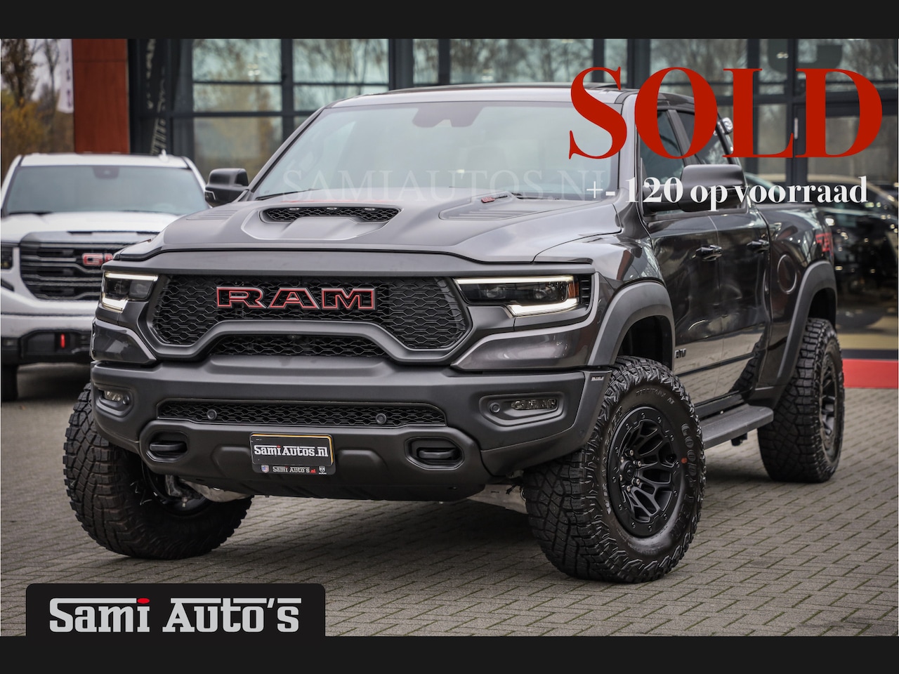 Dodge Ram 1500 - TRX | 6.2 V8 712PK HELLCAT | BOM VOL | CARBON | GRANITE | ALL-IN PRIJS | CREW CAB | GRIJSK - AutoWereld.nl