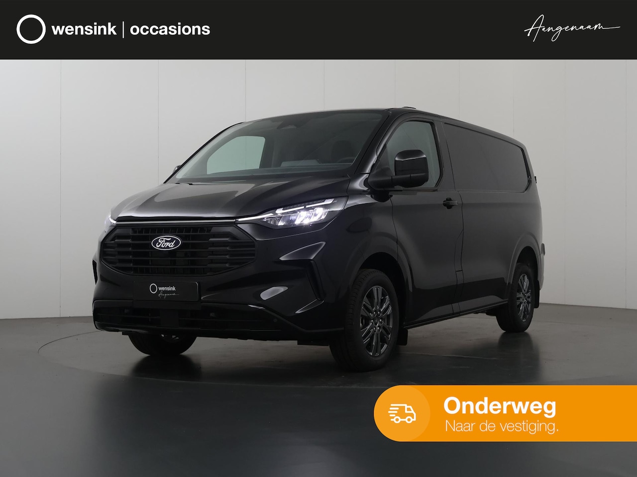 Ford Transit Custom - 300 2.0 TDCI L1H1 Limited | LM Velgen | Navigatie | Limited | Parkeercamera | 3-zits | DEM - AutoWereld.nl