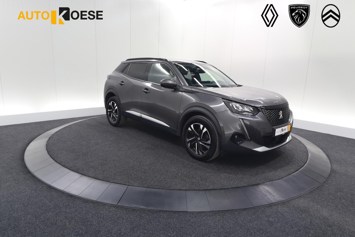 Peugeot 2008 - PureTech 100 Allure | Camera | Navigatie | Apple Carplay | Parkeersensoren - AutoWereld.nl