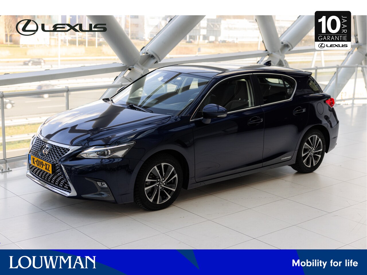 Lexus CT 200h - Ultimate Edition | Navigatie | Parkeersensoren | Adaptive Cruise Control | - AutoWereld.nl