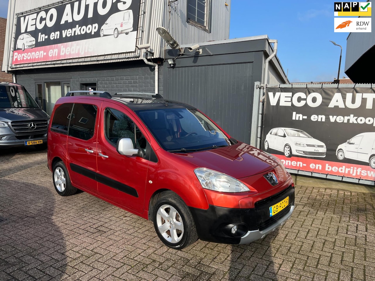 Peugeot Partner Tepee - 1.6 XT Zenith lpg airco panorama dakraam - AutoWereld.nl