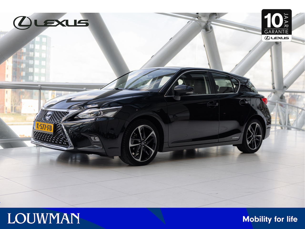 Lexus CT 200h - Ultimate Edition | Parkeersensoren | Stoelverwarming | Schuif - Kanteldak | Lederen bekled - AutoWereld.nl