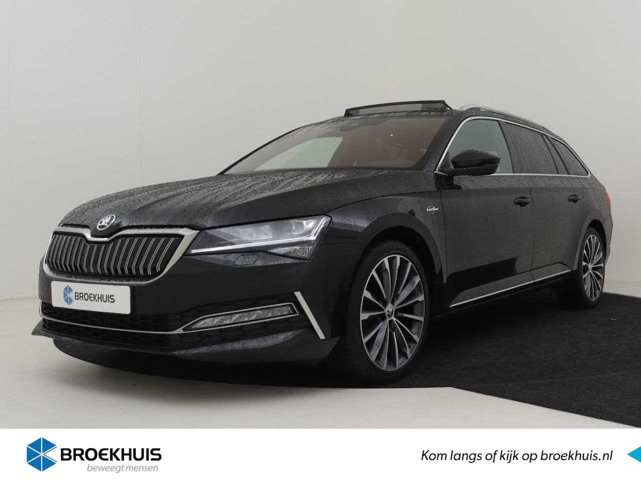 Skoda Superb Combi - 1.4 TSI iV L&K Executive | Adaptief cruise control | Panorama dak | Dodehoekdetectie | Tre - AutoWereld.nl