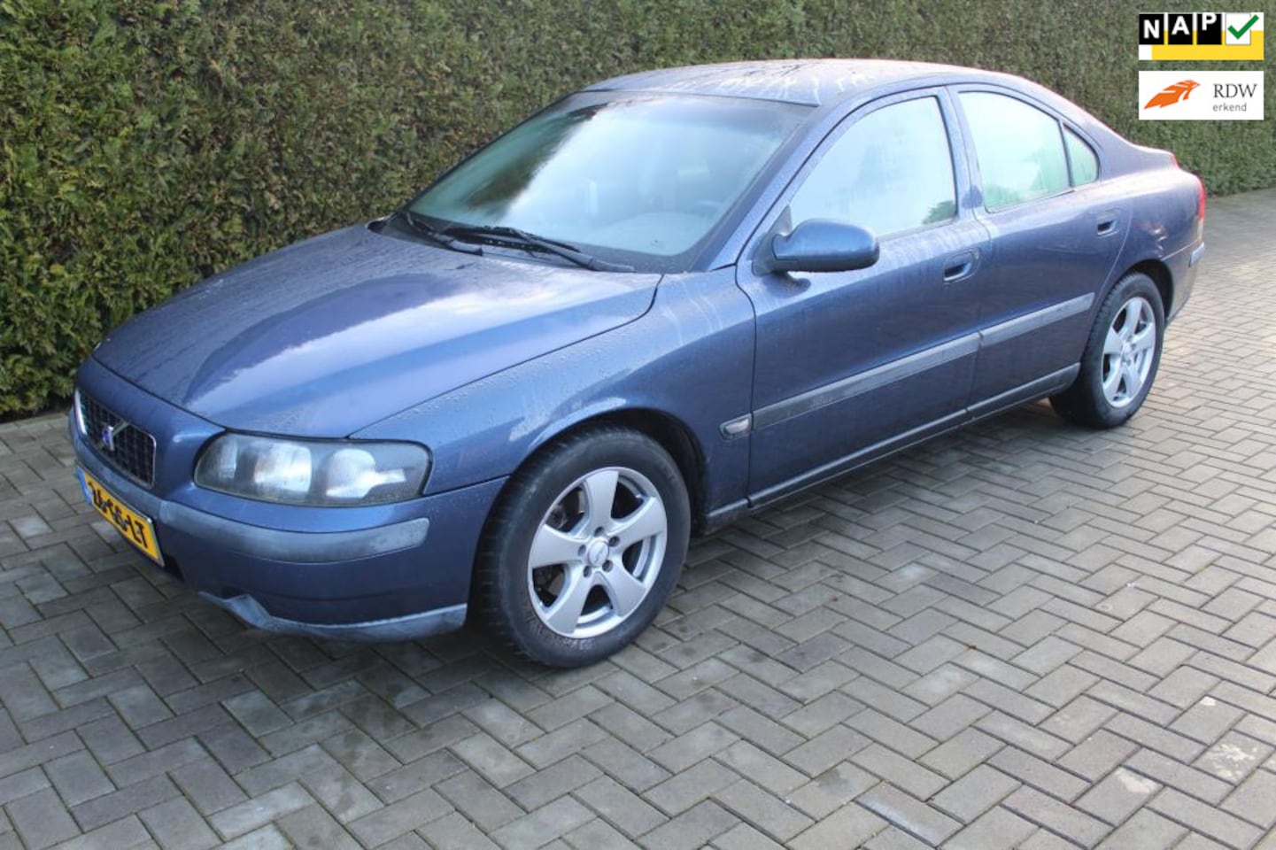 Volvo S60 - 2.4 Edition -- APK 16-11-2025 - AutoWereld.nl