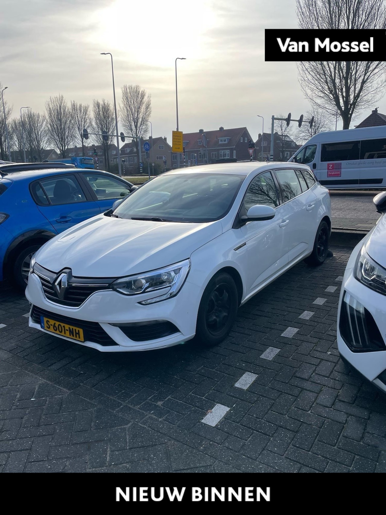 Renault Mégane Estate - 1.3 TCe Limited 1.3 TCe Limited - AutoWereld.nl