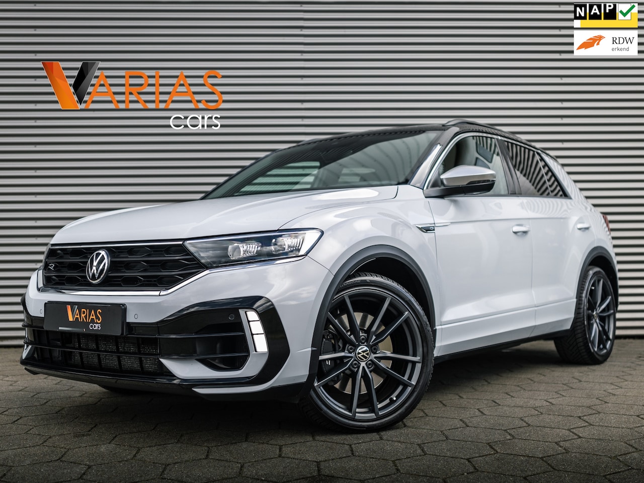 Volkswagen T-Roc - 2.0 TSI 4Motion Sport R Pano Leer Akra VOL! - AutoWereld.nl