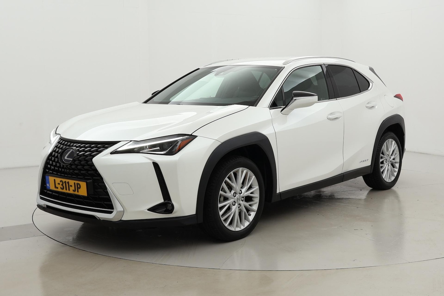 Lexus UX - 250h Business Line | Navigatie - AutoWereld.nl