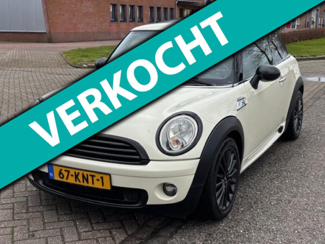 MINI One - Mini 1.4 Anniversary MK II Airco Electric pakket Audio/CD Navigatie LMV 17" TCS ESP Panora - AutoWereld.nl