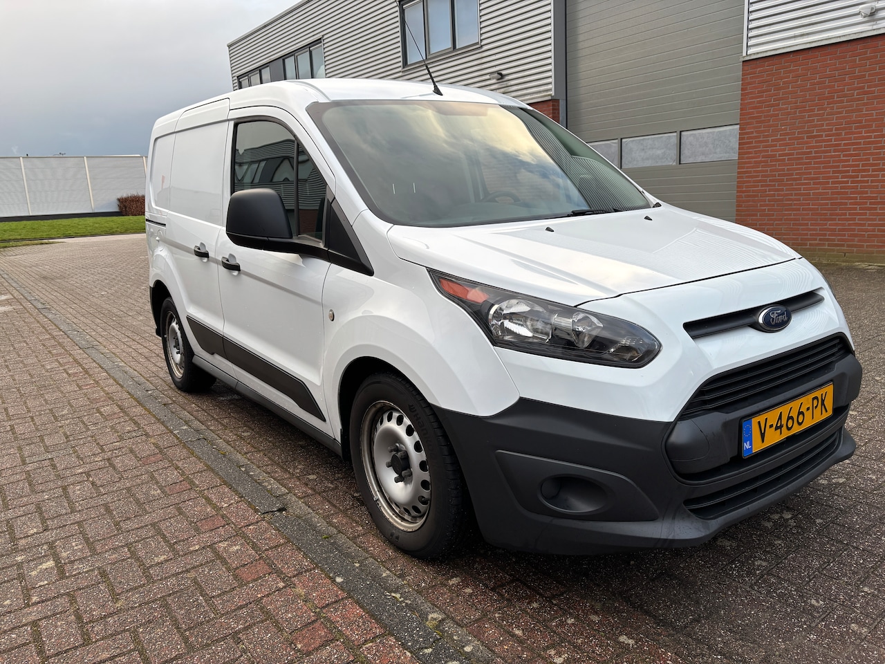 Ford Transit Connect - 1.5 TDCI L1 Economy Edition BPM Vrij - AutoWereld.nl