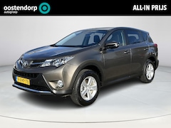 Toyota RAV4 - 2.0 Dynamic 4WD | 2000 kg trekgewicht | Navigatie | Trekhaak | Bluetooth |