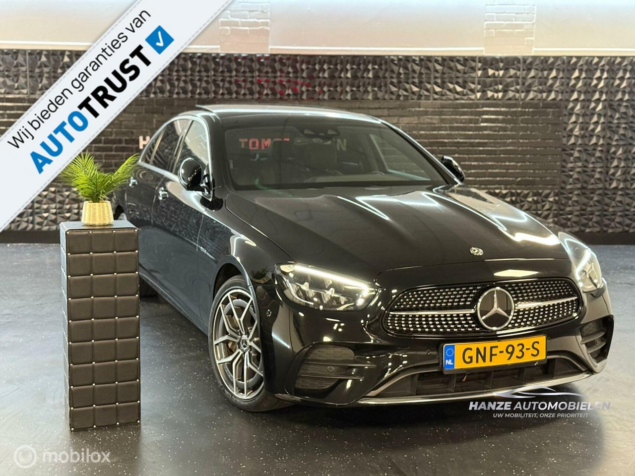 Mercedes-Benz E-klasse - e300 e Business Solution 2× AMG Pano - AutoWereld.nl