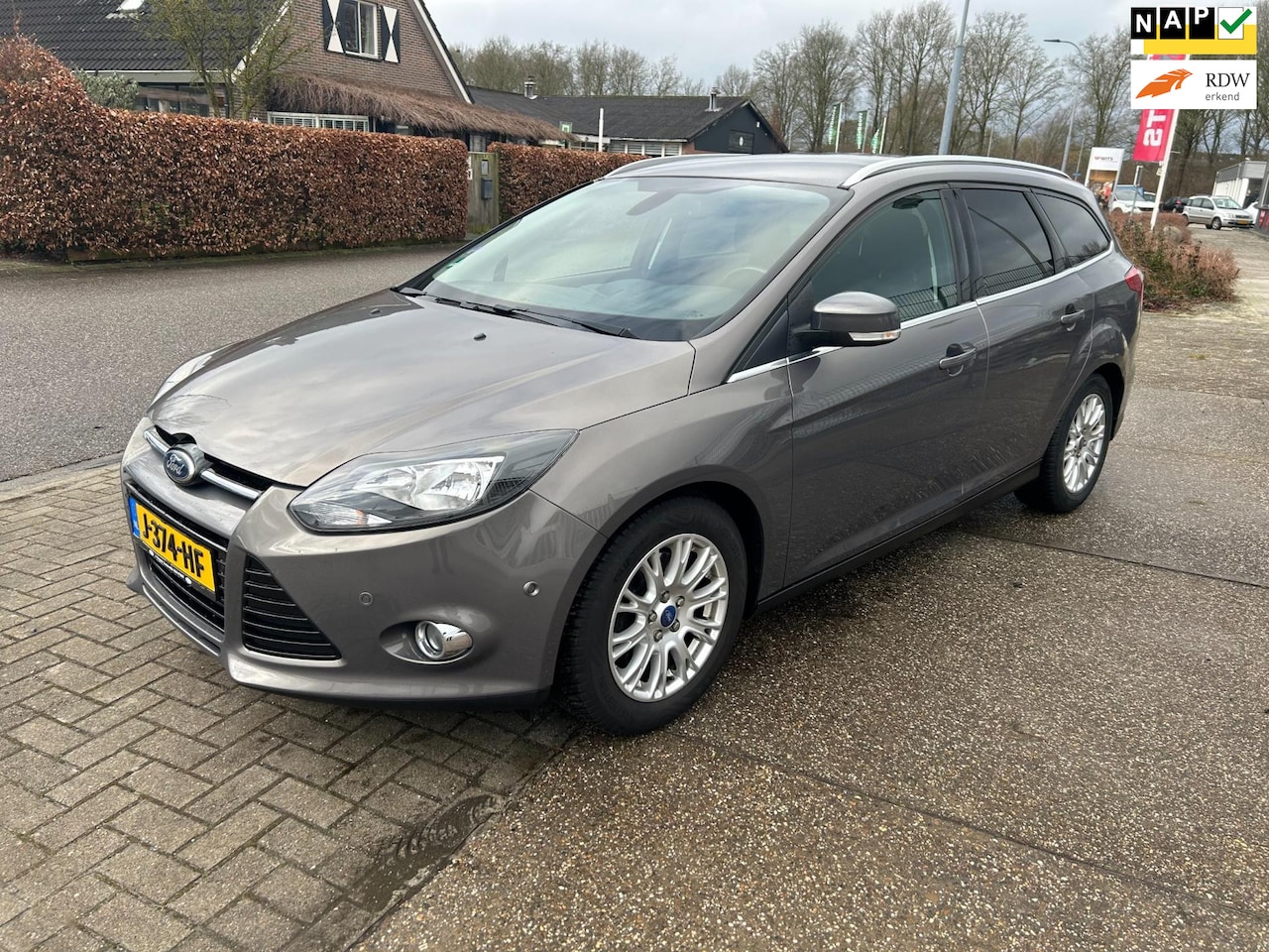 Ford Focus Wagon - 1.6 EcoBoost First Edition 1.6 EcoBoost First Edition - AutoWereld.nl