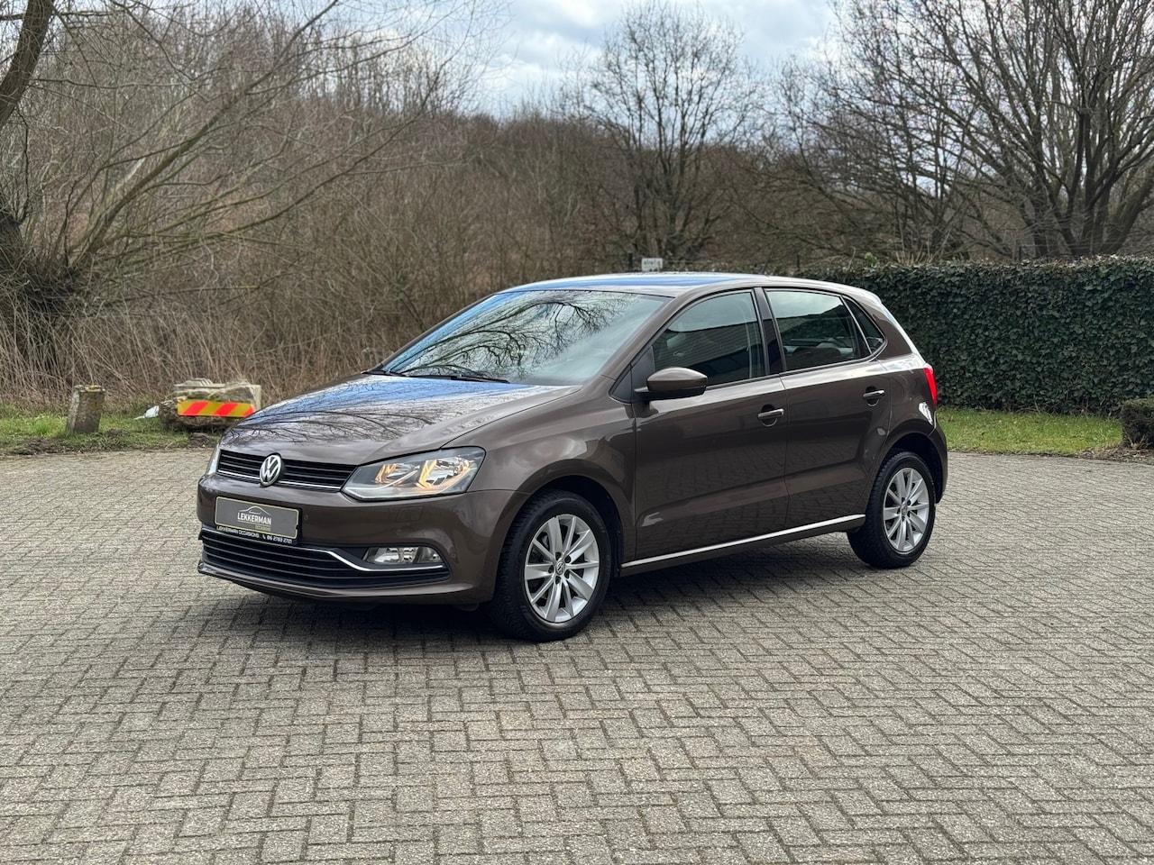 Volkswagen Polo - 1.2 TSI Highline 90PK I PDC I SCHERM I VOLL OND I STOELVERW - AutoWereld.nl