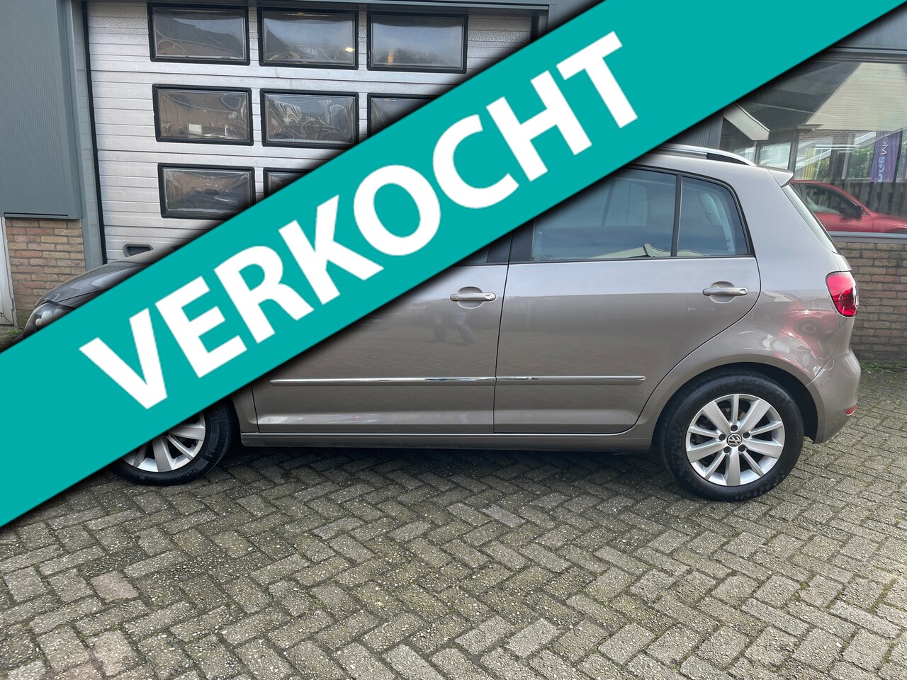 Volkswagen Golf Plus - 1.2 TSI Comfortline BlueMotion 1.2 TSI Comfortline BlueMotion - AutoWereld.nl