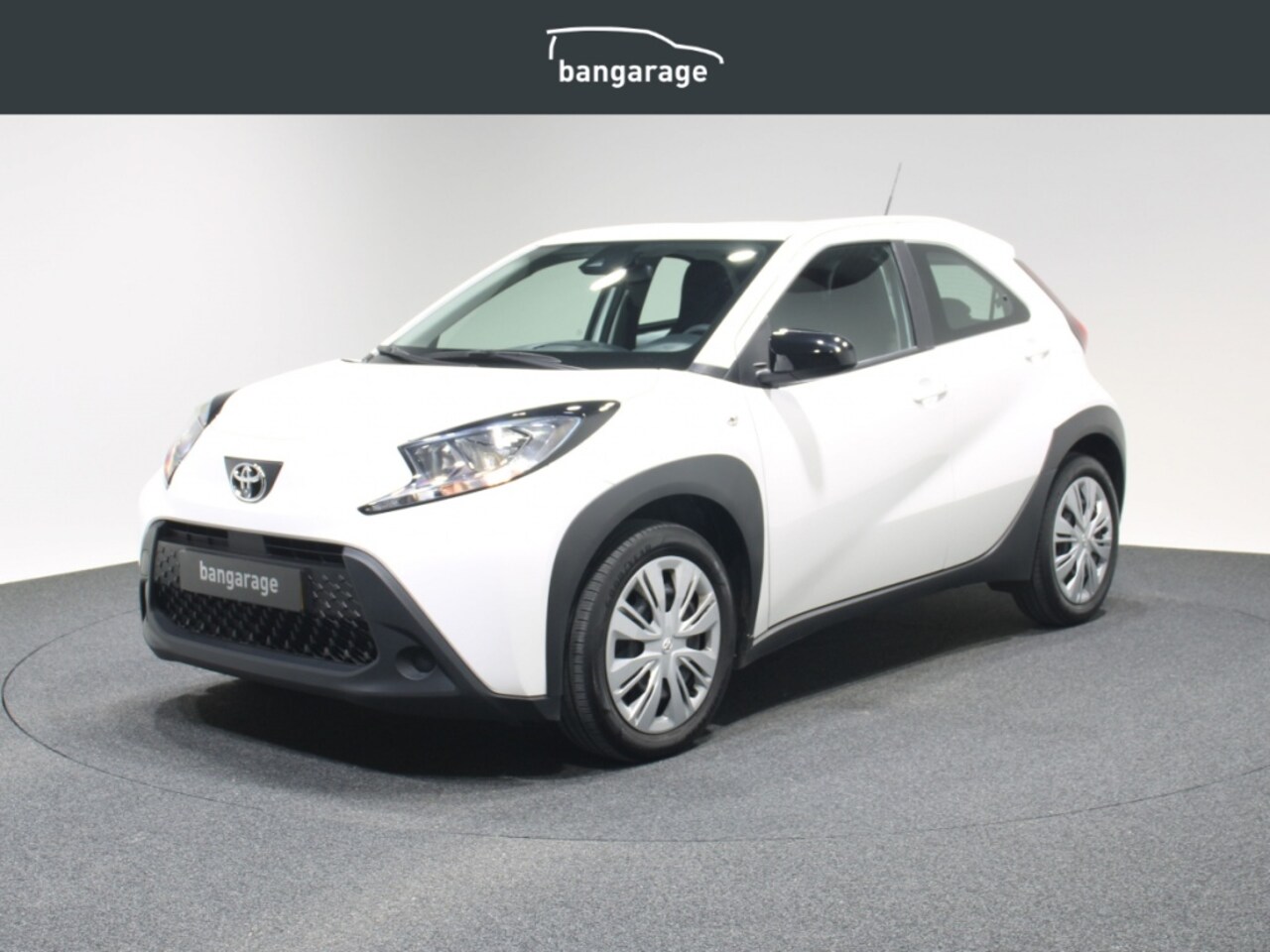 Toyota Aygo X - 1.0 VVT-i S-CVT play 1.0 VVT-i S-CVT Play - AutoWereld.nl