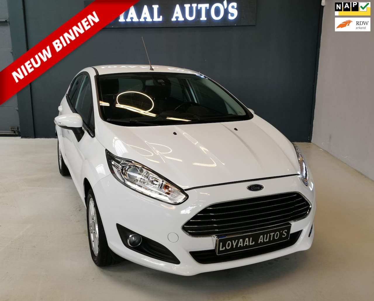 Ford Fiesta - 1.0 Titanium | AIRCO | CRUISE | PDC | ELEK.RAMEN | NAP | APK. - AutoWereld.nl