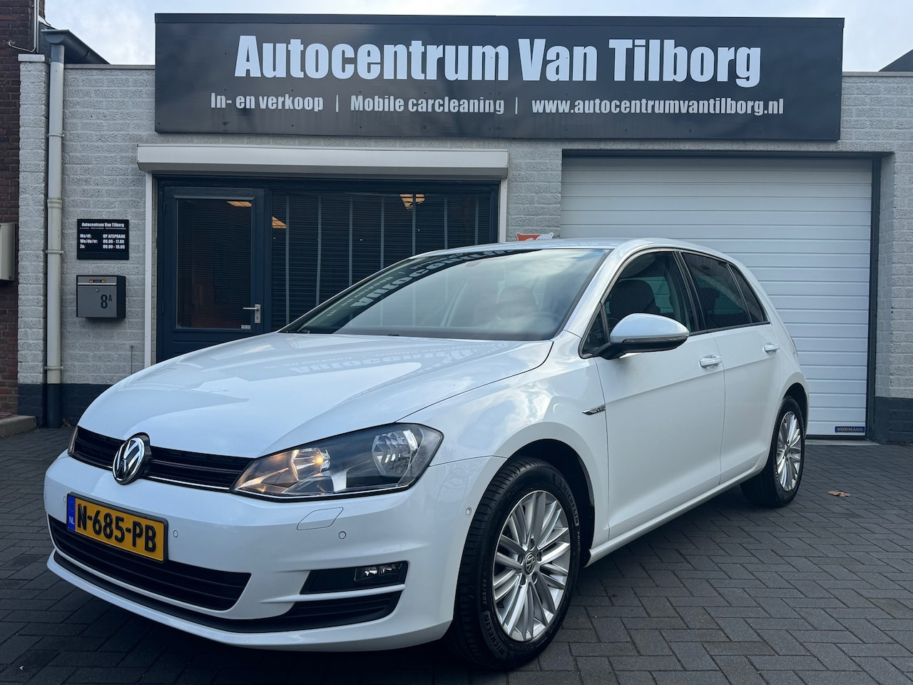 Volkswagen Golf - 1.2 TSI Highline 1.2 TSI Highline - AutoWereld.nl