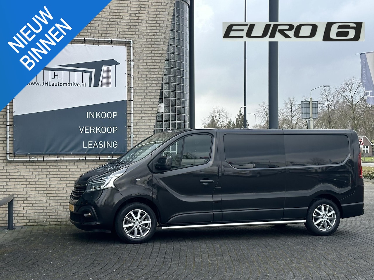 Renault Trafic - 2.0 dCi 170 T29 L2H1 DC Luxe*AUTOMAAT*CRUISE*HAAK* - AutoWereld.nl