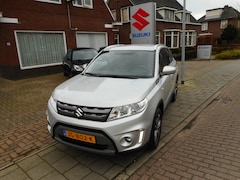 Suzuki Vitara - SELECT