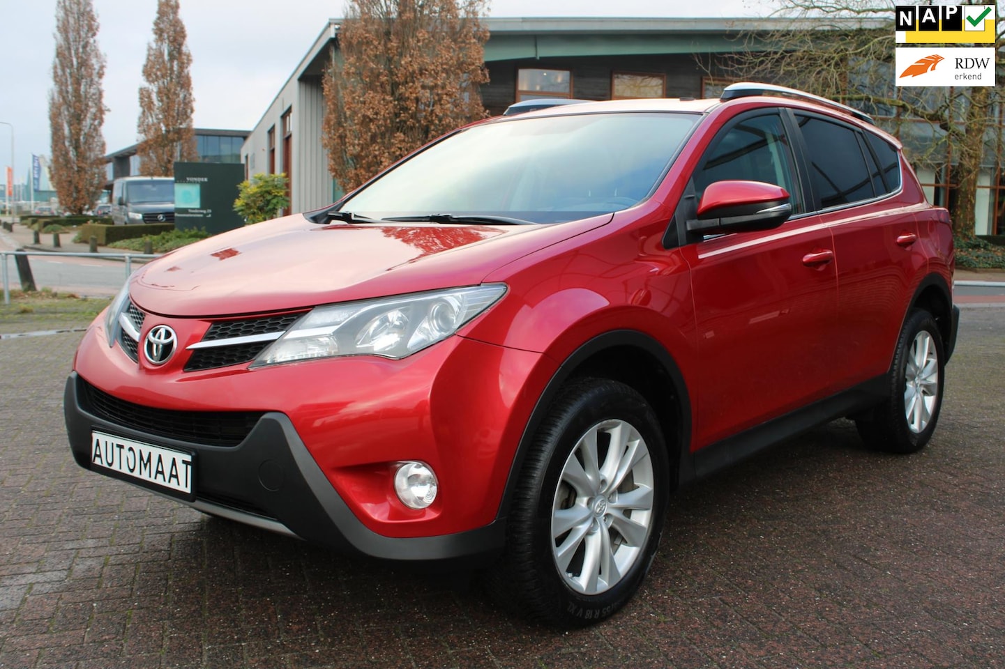 Toyota RAV4 - RAV-4 2.5 180PK Executive Limited Navigatie, Cruise, Stoelverwarming, Schuifdak - AutoWereld.nl