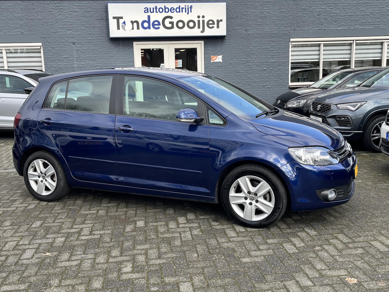 Volkswagen Golf Plus - 1.4 TSi DSG Comfortline | CLIMA | TREKHAAK | 1E EIG. !! | - AutoWereld.nl