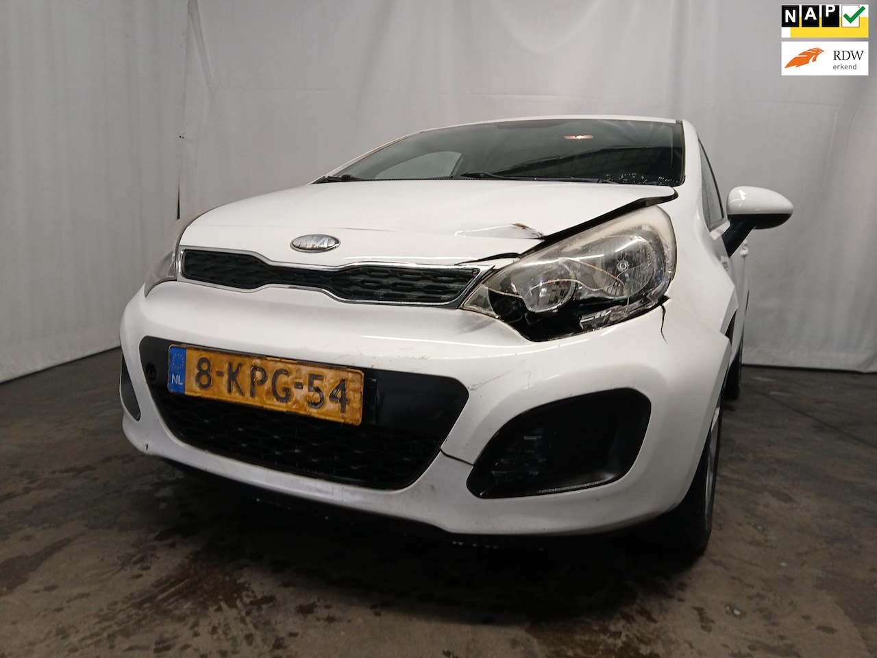 Kia Rio - 1.1 CRDi Comfort Pack - Airco - Rechter Zijschade - AutoWereld.nl