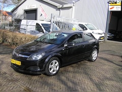 Opel Astra GTC - 1.6 Sport airco apk