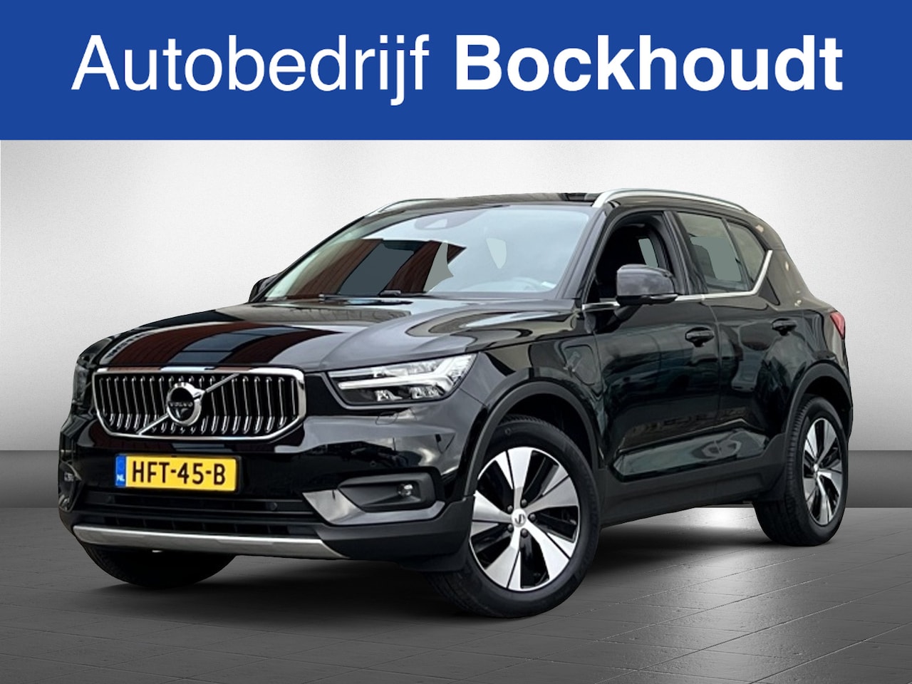 Volvo XC40 - 1.5 T4 Rech Inscr. Navi | Camera | Trekhaak | - AutoWereld.nl