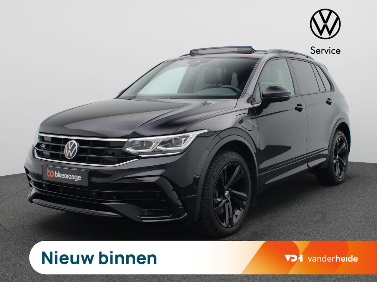 Volkswagen Tiguan - 1.4 TSI eHybrid R-Line Business 245PK DSG matrix led, trekhaak, adaptive cruise met travel - AutoWereld.nl