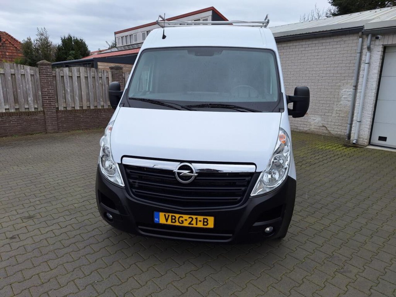 Opel Movano - 2.3 CDTI BiTurbo L2H2 Start/Stop 2.3 CDTI BiTurbo L2H2 Start/Stop - AutoWereld.nl