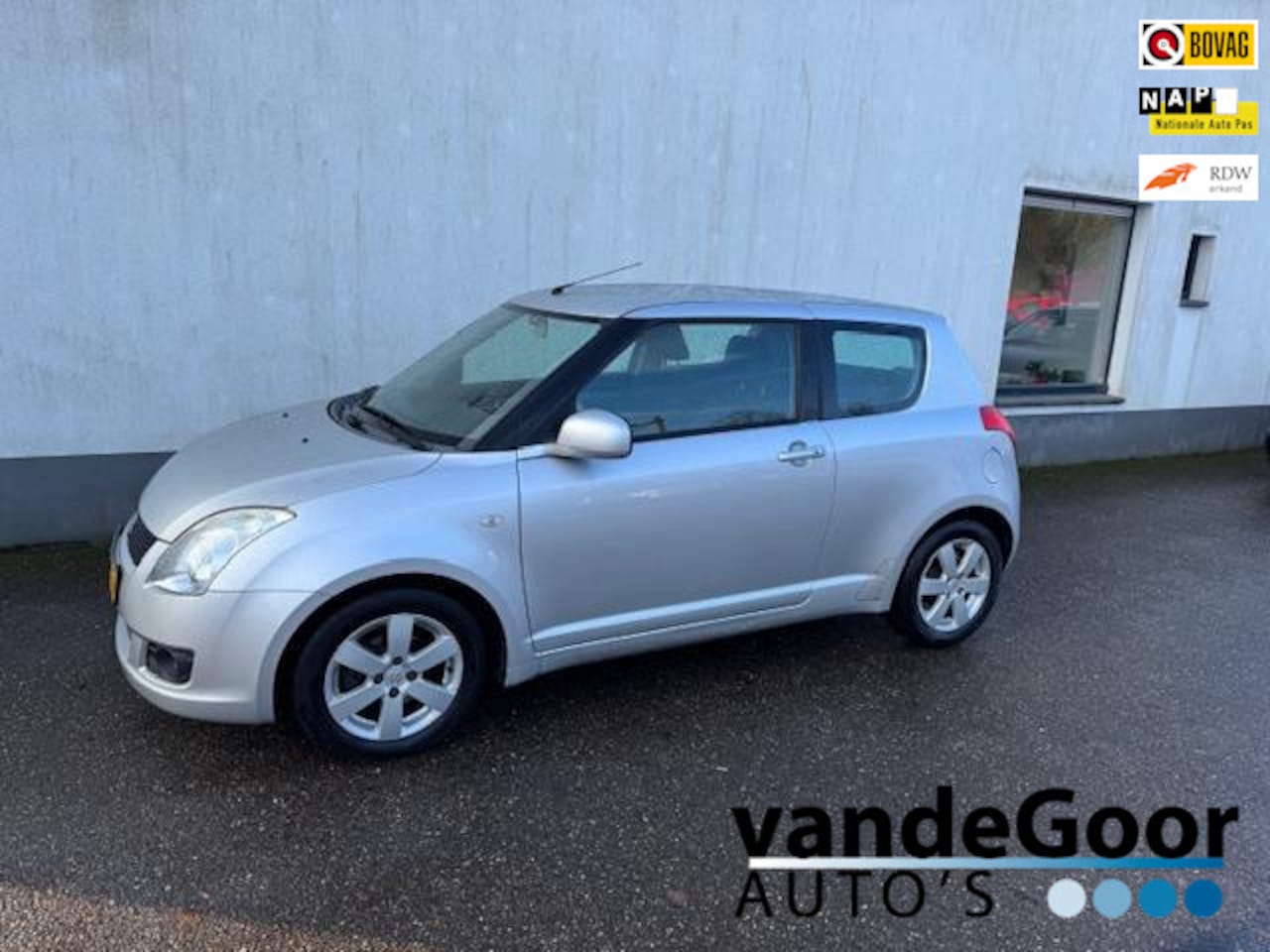 Suzuki Swift - 1.5 Exclusive 1.5 Exclusive, '10, aut., airco, lm velgen, elec. pakket ! - AutoWereld.nl