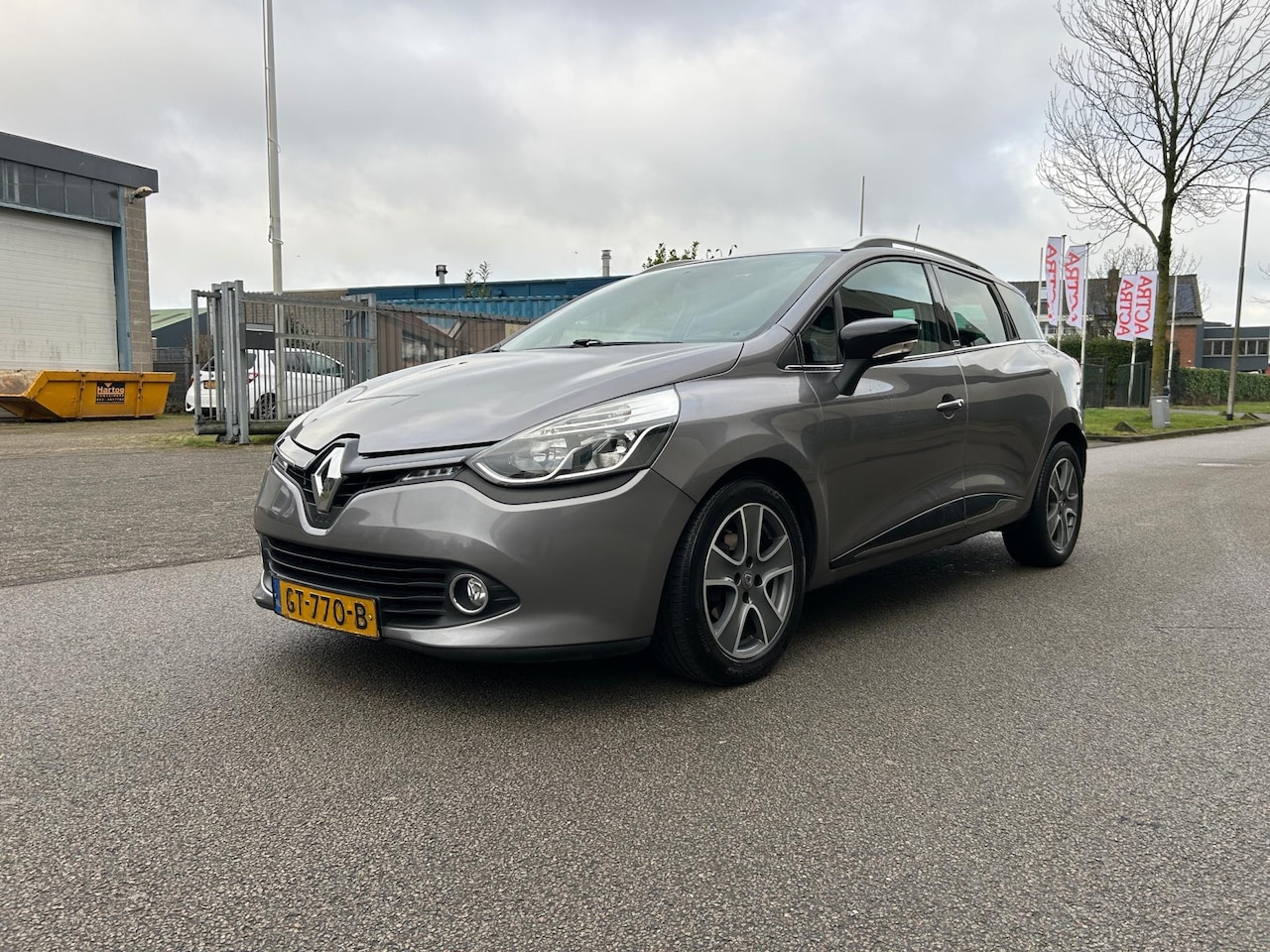 Renault Clio Estate - 1.5 dCi ECO Night&Day R-Link Trekhaak - AutoWereld.nl