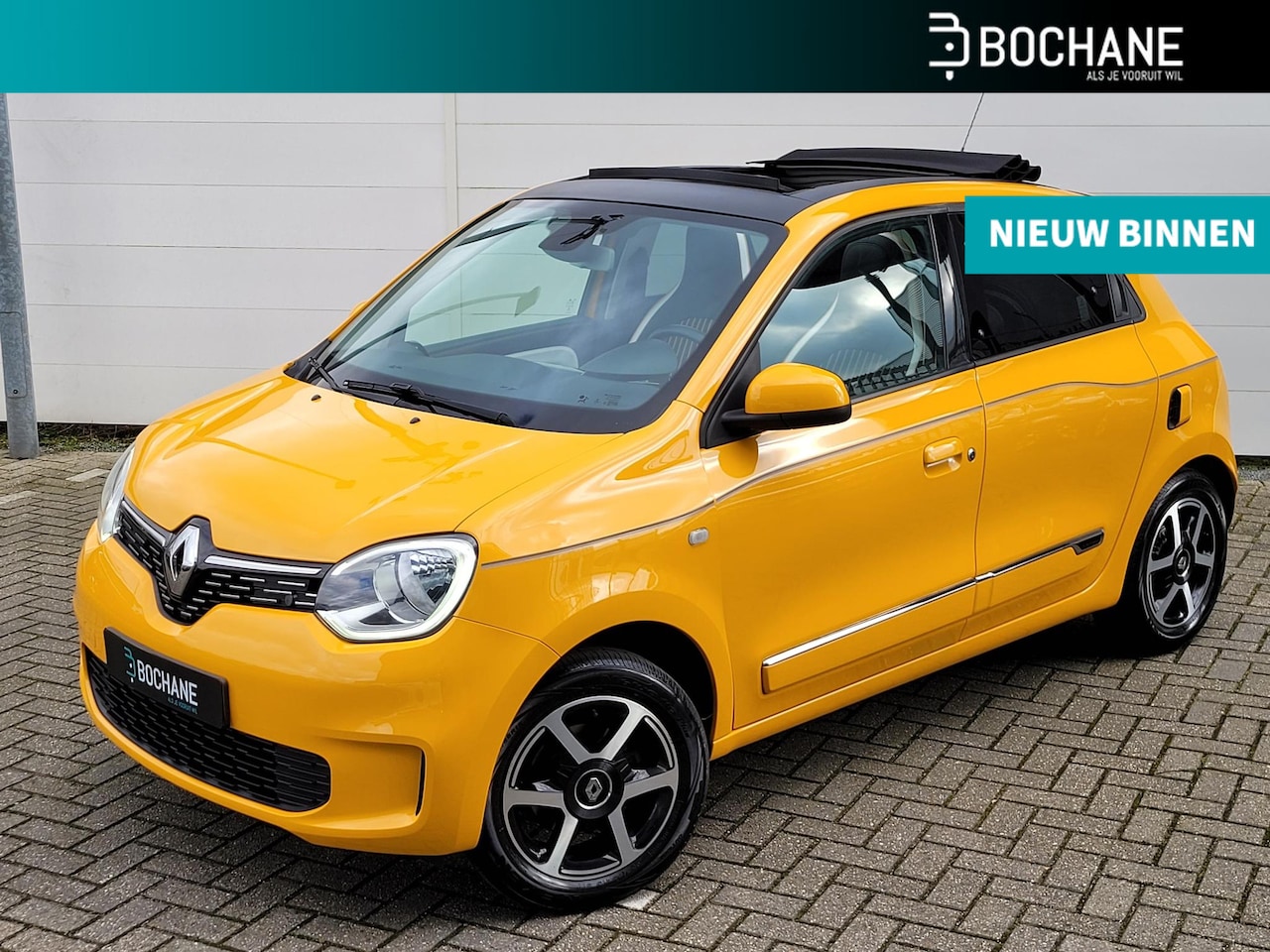 Renault Twingo - 1.0 SCe 75 Intens | Carplay | Park. sensoren | Elektrisch Vouwdak | Half Leder | Incl. Win - AutoWereld.nl