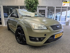 Ford Focus - 2.5 20V ST Recaro Army Green Org. NL