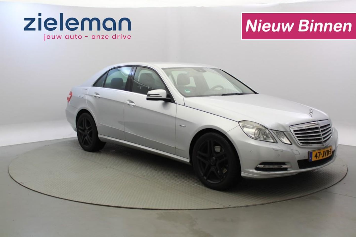 Mercedes-Benz E-klasse - 350 CGI Elegance Automaat - Navi, Clima, Leer, Stoelverw. - AutoWereld.nl