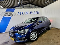 Renault Mégane - Megane 1.3 TCe Zen / Trekhaak / Navi / NL Auto