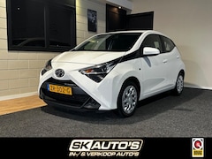 Toyota Aygo - 1.0 VVT-I X-PLAY, NAP, ACHTERUITRIJCAM, CARPLAY, AIRCO, 5DRS