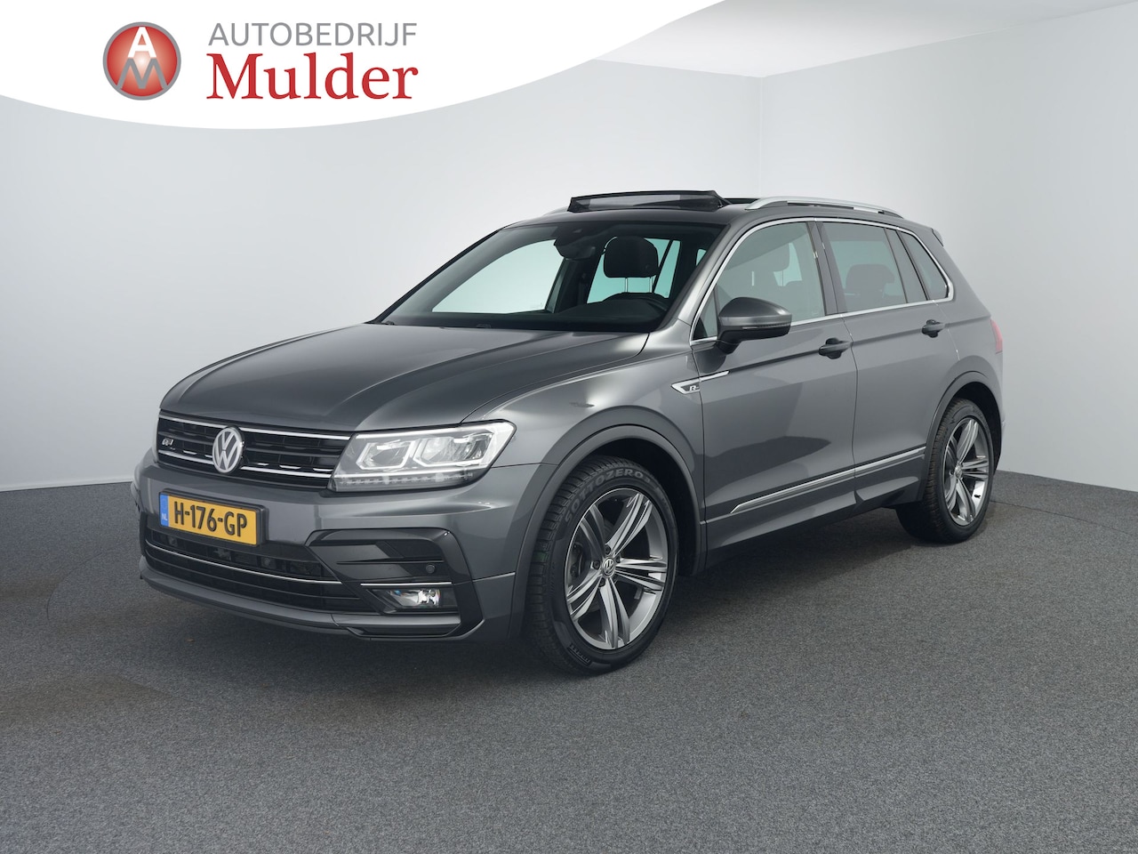 Volkswagen Tiguan - 1.5 TSI Comfortline Business R-line | Pano | Virtual | Carplay | Massage | - AutoWereld.nl