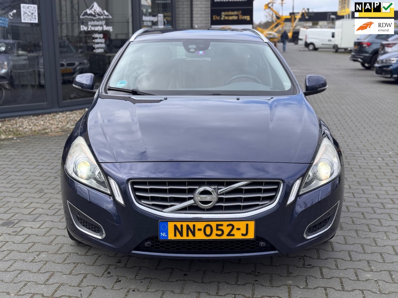 Volvo V60 - 2.0 D4 Summum 2.0 D4 Summum - AutoWereld.nl