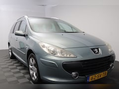 Peugeot 307 SW - 2.0-16V Pack panodak airco trekhaak