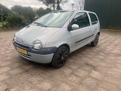 Renault Twingo - 1.2 Expression 145 dkm airco nieuwe apk