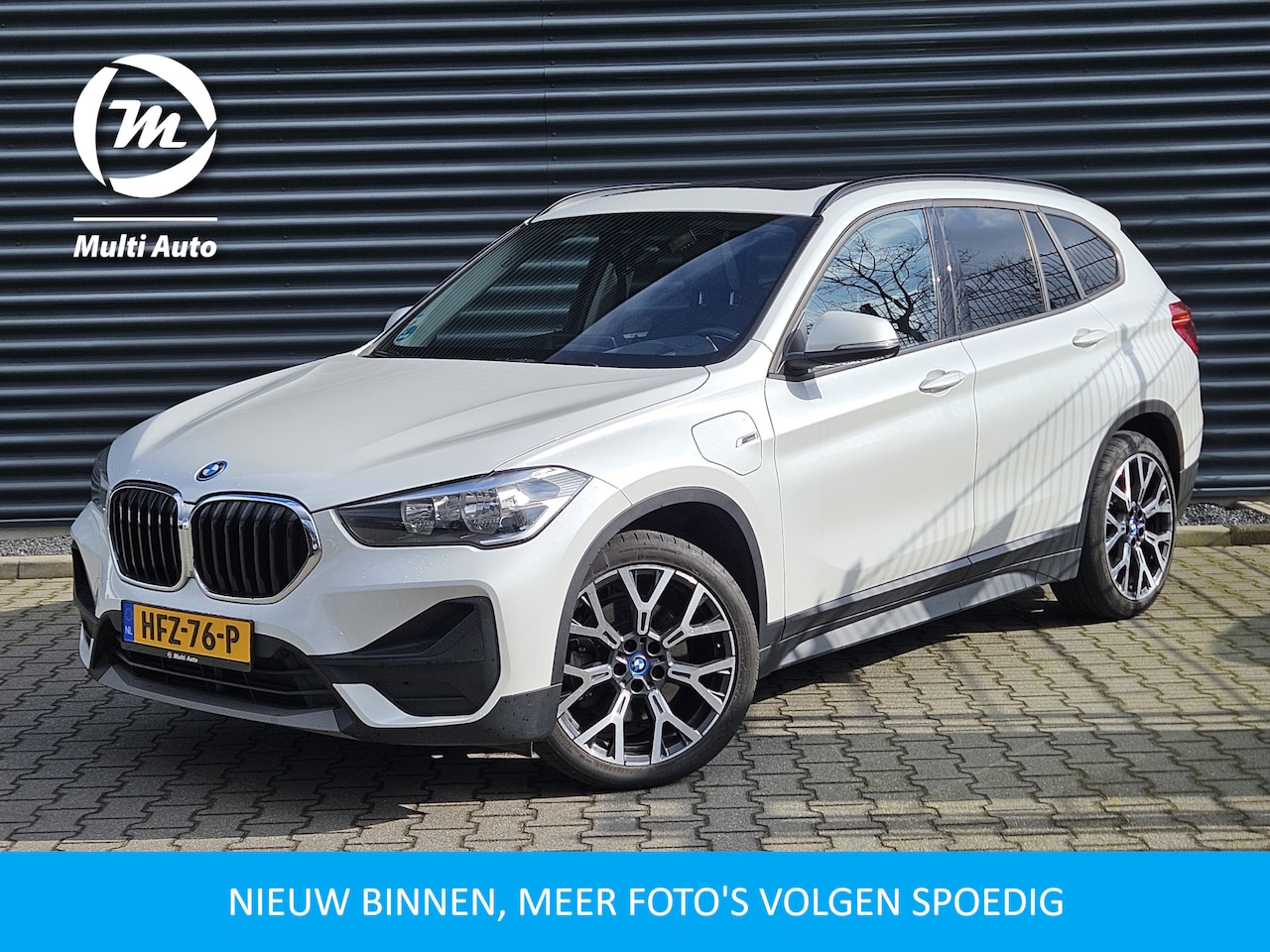 BMW X1 - xDrive25e Sportline Plug in Hybrid PHEV | Panodak | Apple Carplay | 19"L.M | Lederen Sport - AutoWereld.nl