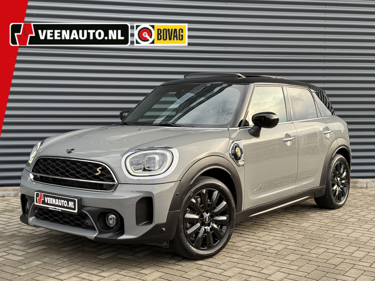 MINI Countryman - 2.0 Cooper S E ALL4 Pano/Leder/Stoelwarm/Apple - AutoWereld.nl