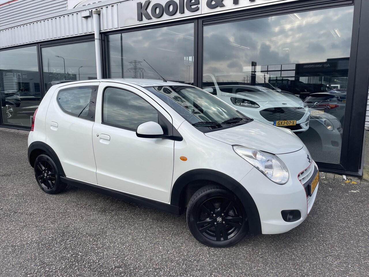 Suzuki Alto - 1.0 Base 1.0 68pk Base - AutoWereld.nl